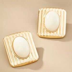 Anthropologie Ribbed Square Stone Earrings Gold and Cream